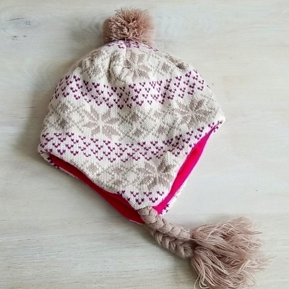 Fairisle Pom Pom Hat - Picture 1 of 6